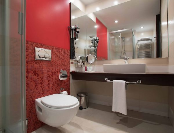 camera-single-baie-ramada-sibiu-2