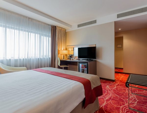 queen-standard-ramada-3