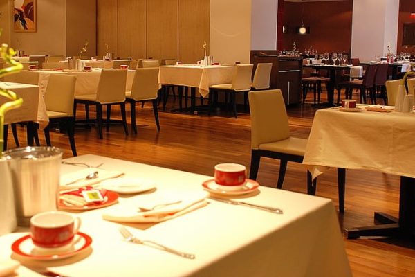 ramada-atrium-restaurant-04